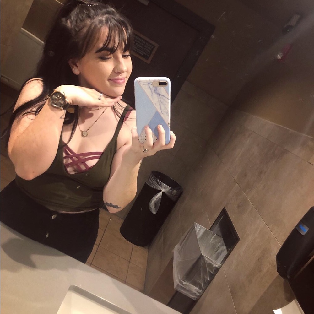 Meet your Posher, Maddie